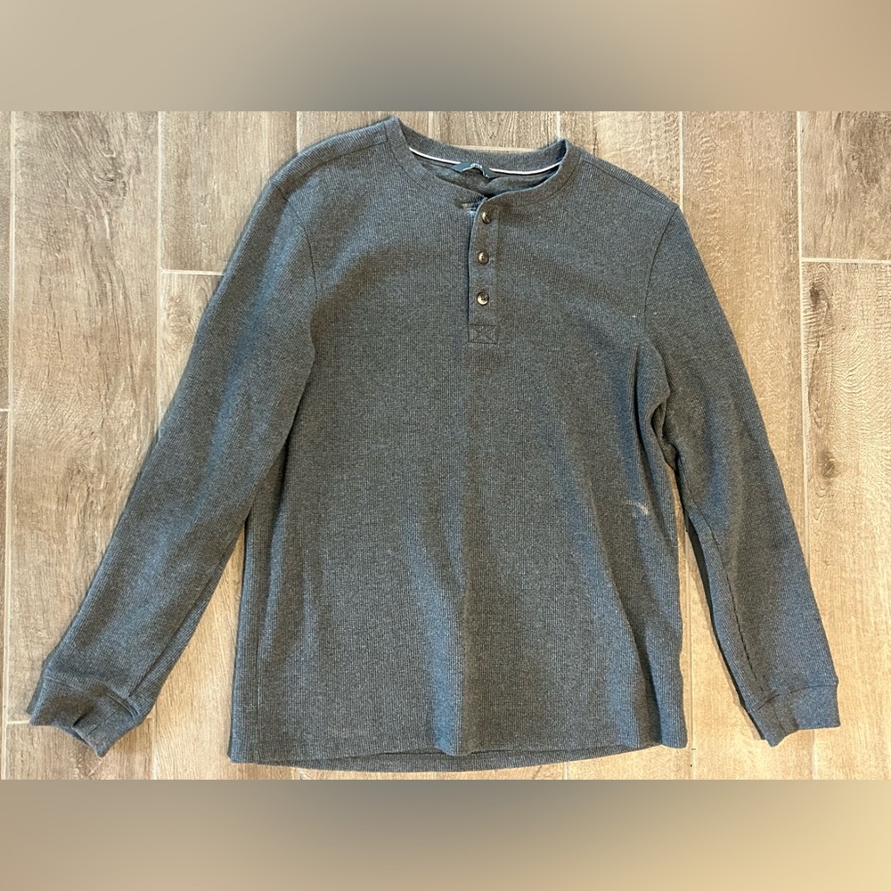Classic Long Sleeve Henley in Charcoal Gray